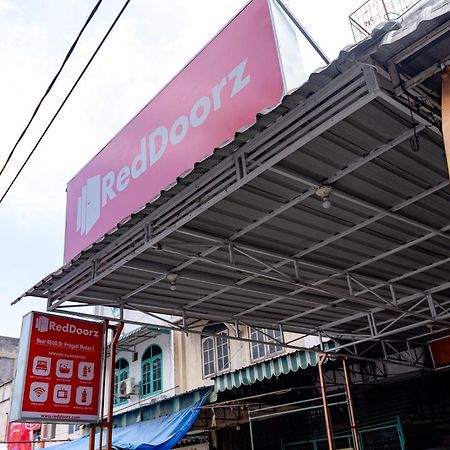 Reddoorz Near Rsud Dr Pringadi Medan 3 Hotel Luaran gambar